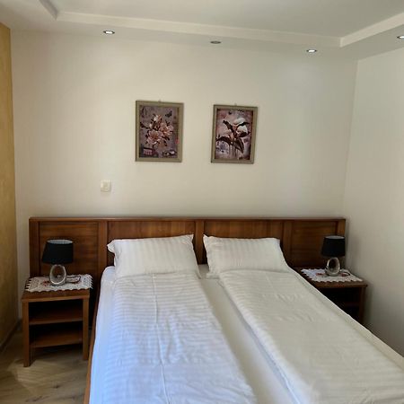 Motel Monte Rosa Mostar Buitenkant foto