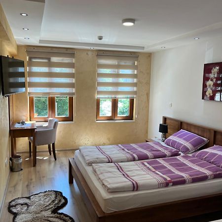 Motel Monte Rosa Mostar Buitenkant foto