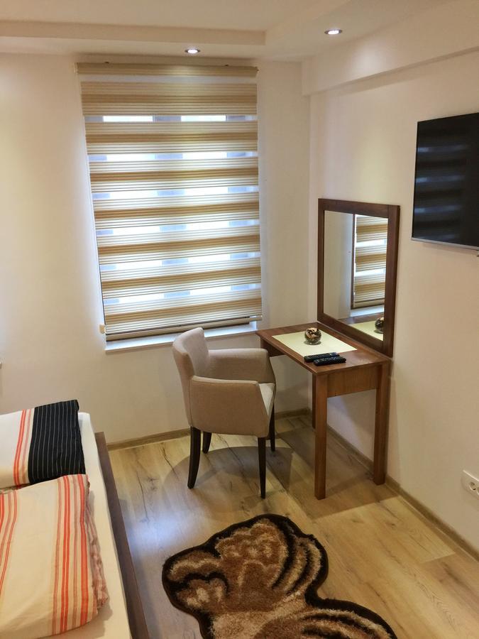 Motel Monte Rosa Mostar Buitenkant foto